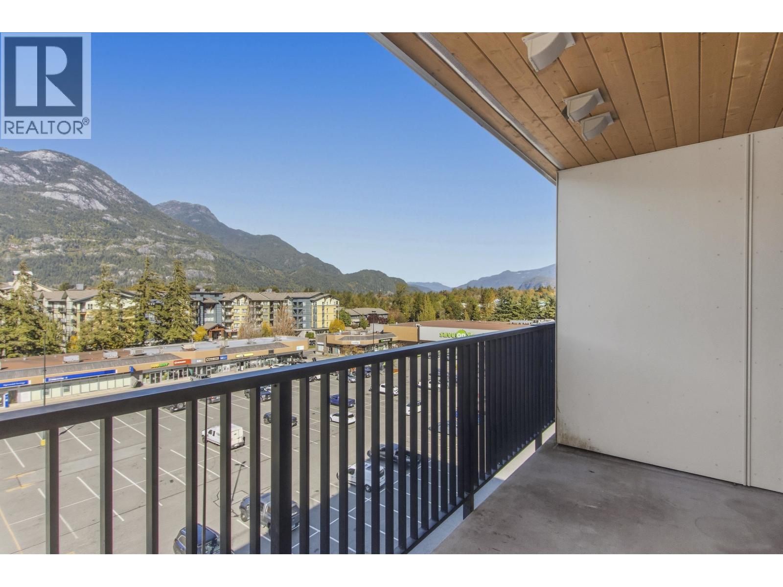 509 1365 Pemberton Avenue Property Photo 14