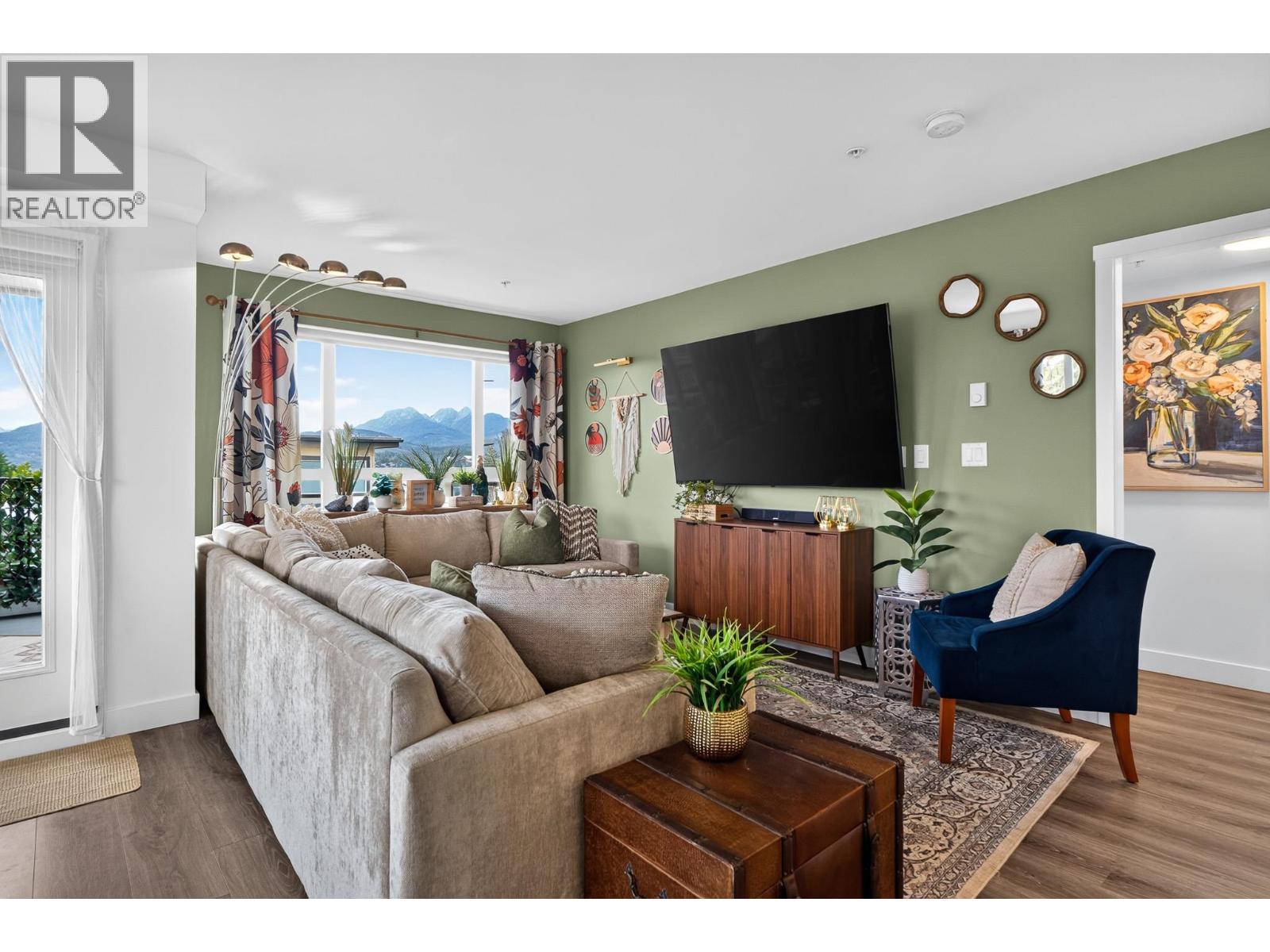 503 22575 Brown Avenue Property Photo 14