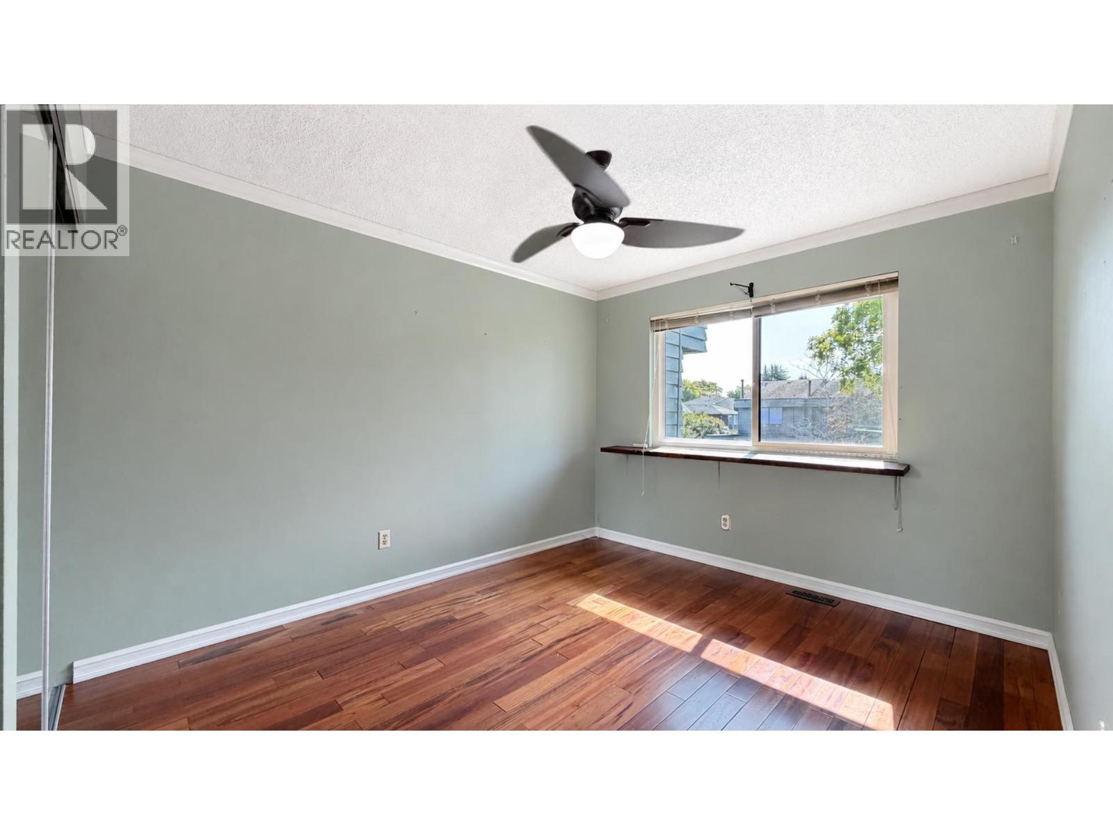 143 3031 Williams Road Property Photo 22