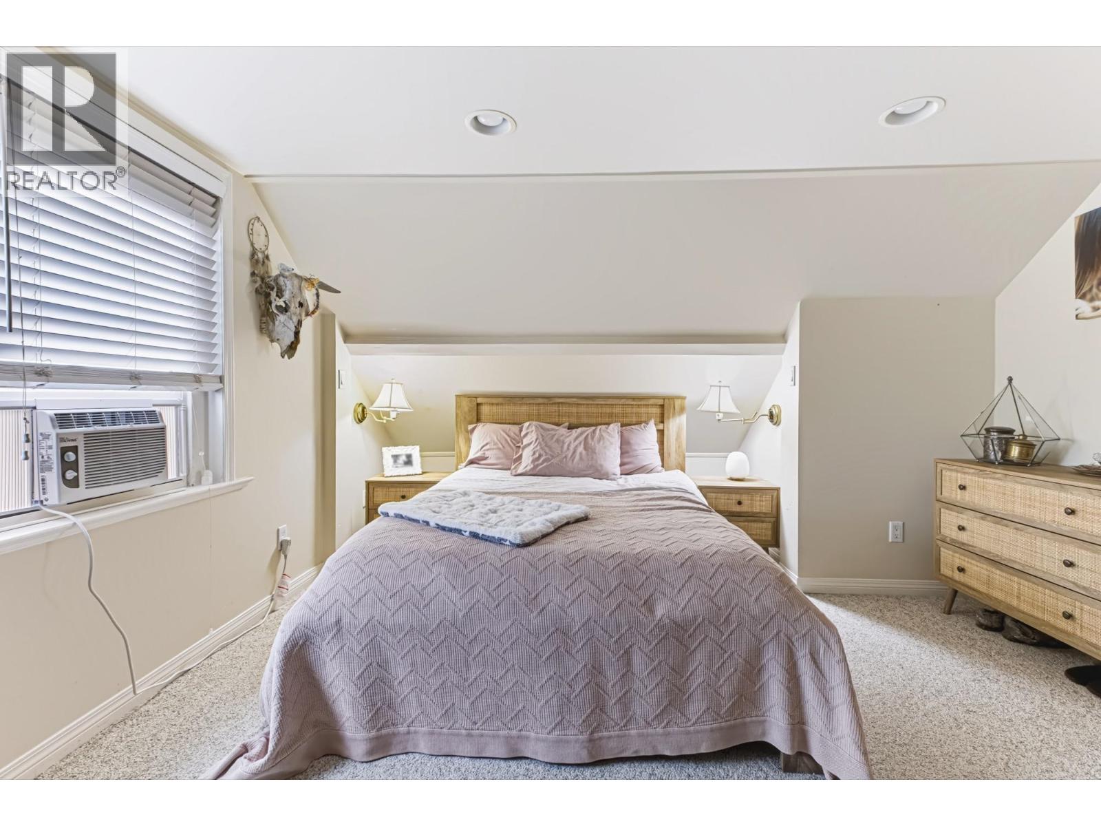 7455 West Boulevard Property Photo 13
