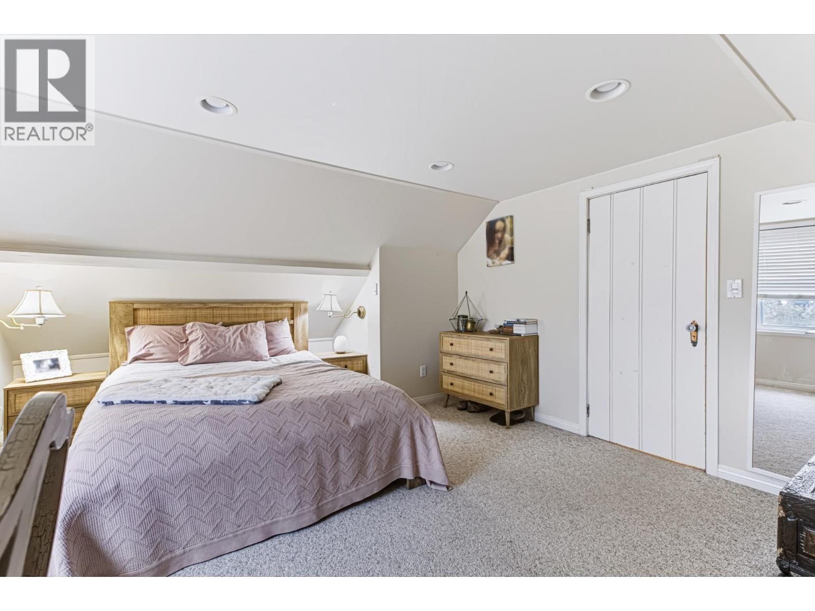7455 West Boulevard Property Photo 14
