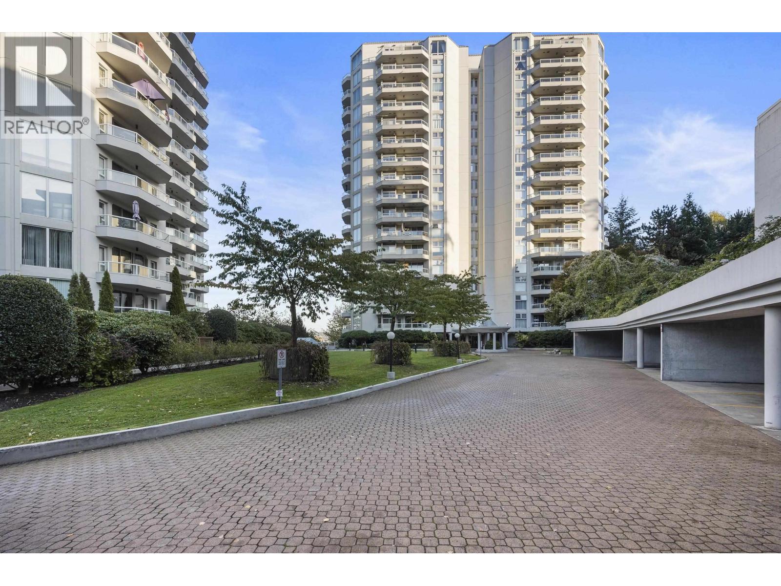 307 69 Jamieson Court Property Photo 1