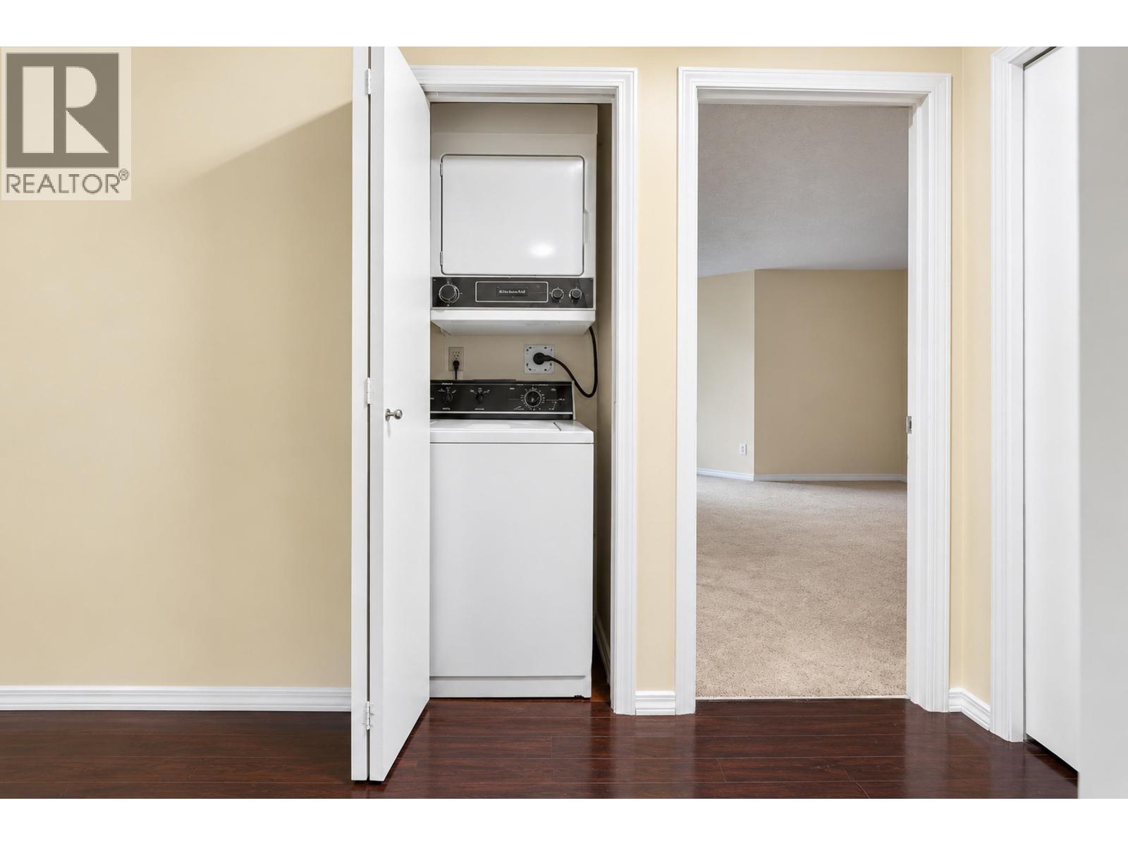 307 69 Jamieson Court Property Photo 22