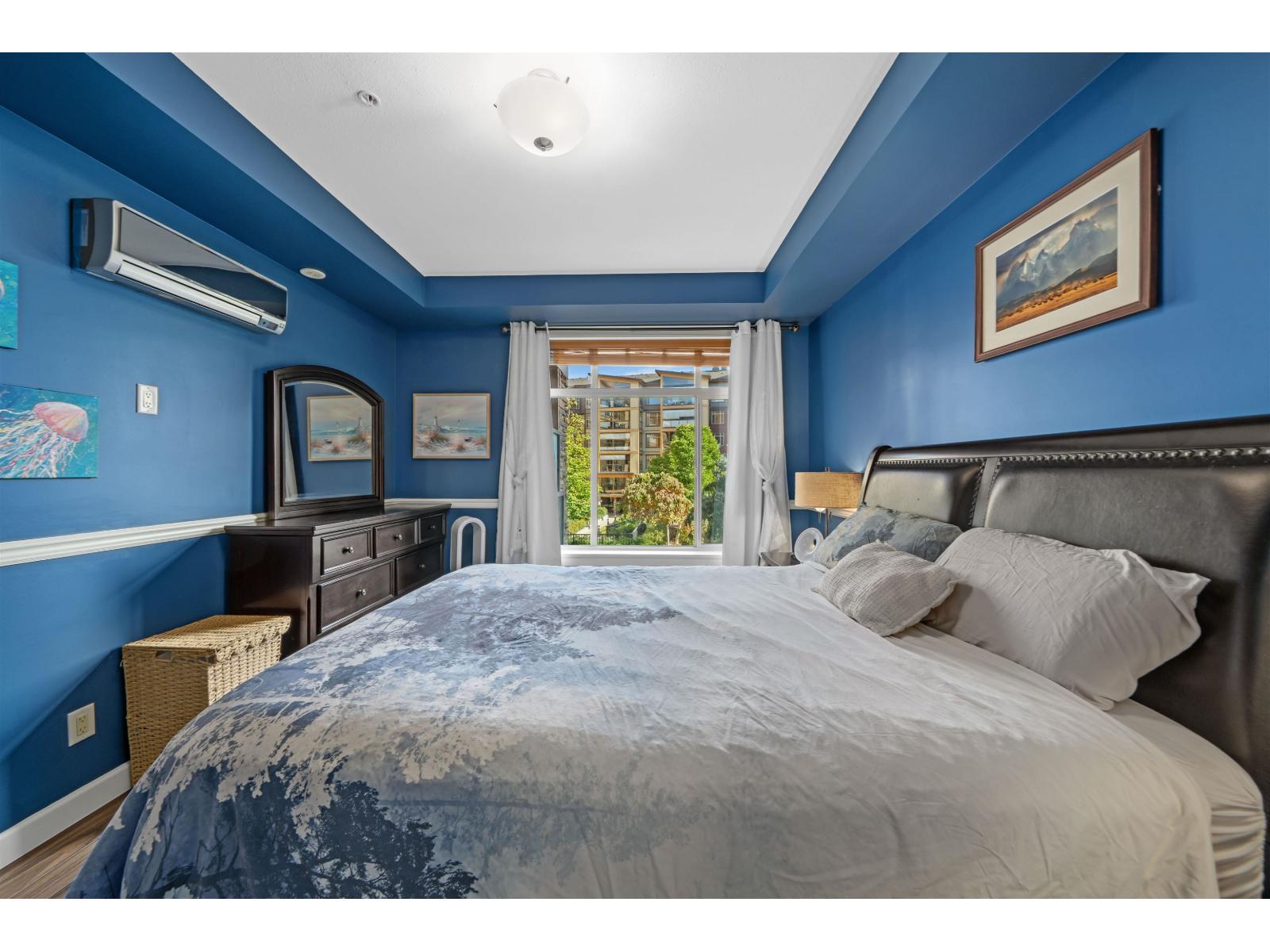 208 2860 Trethewey Street Property Photo 17