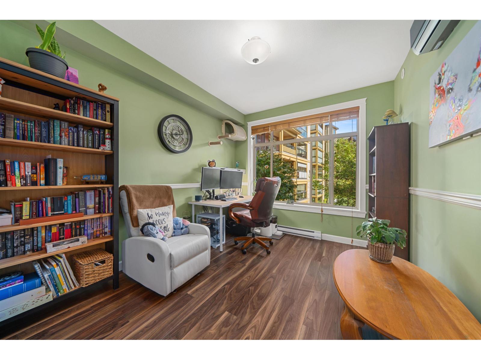 208 2860 Trethewey Street Property Photo 21