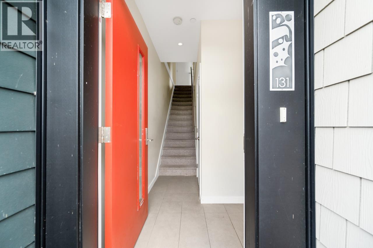 131 4738 Hemlock Way Property Photo 5