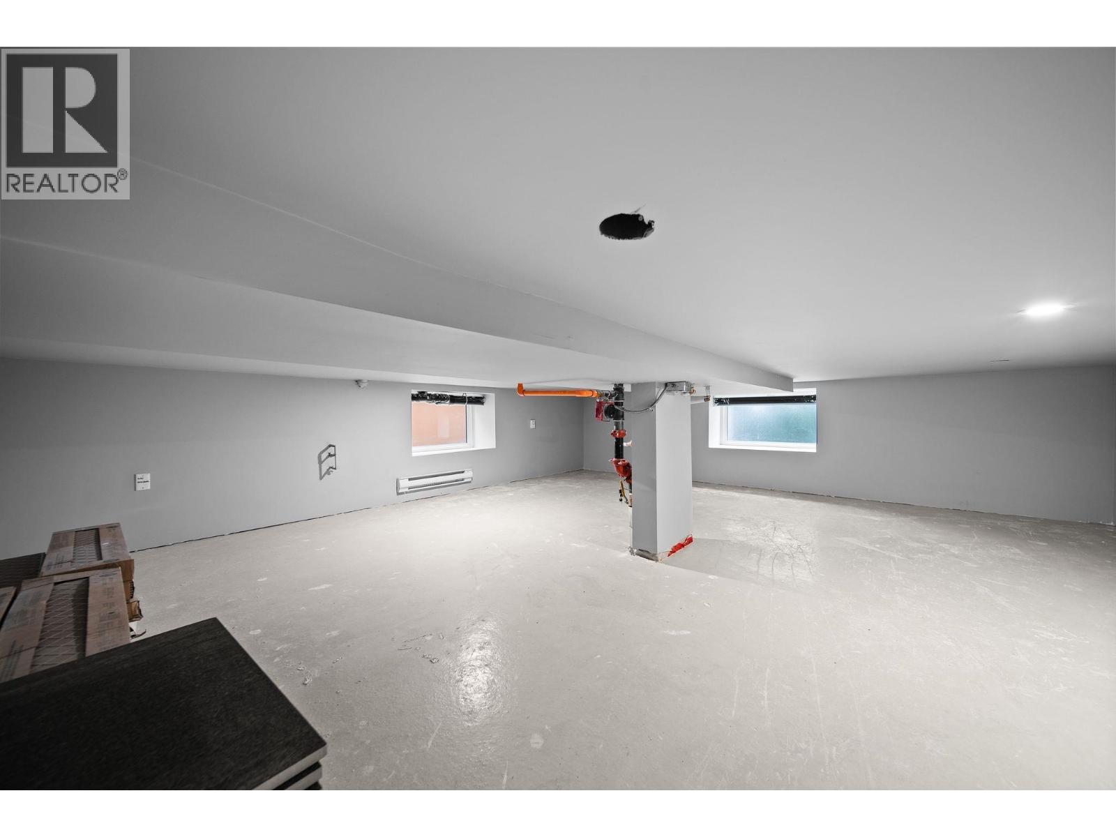 1 2557 W King Edward Avenue Property Photo 19