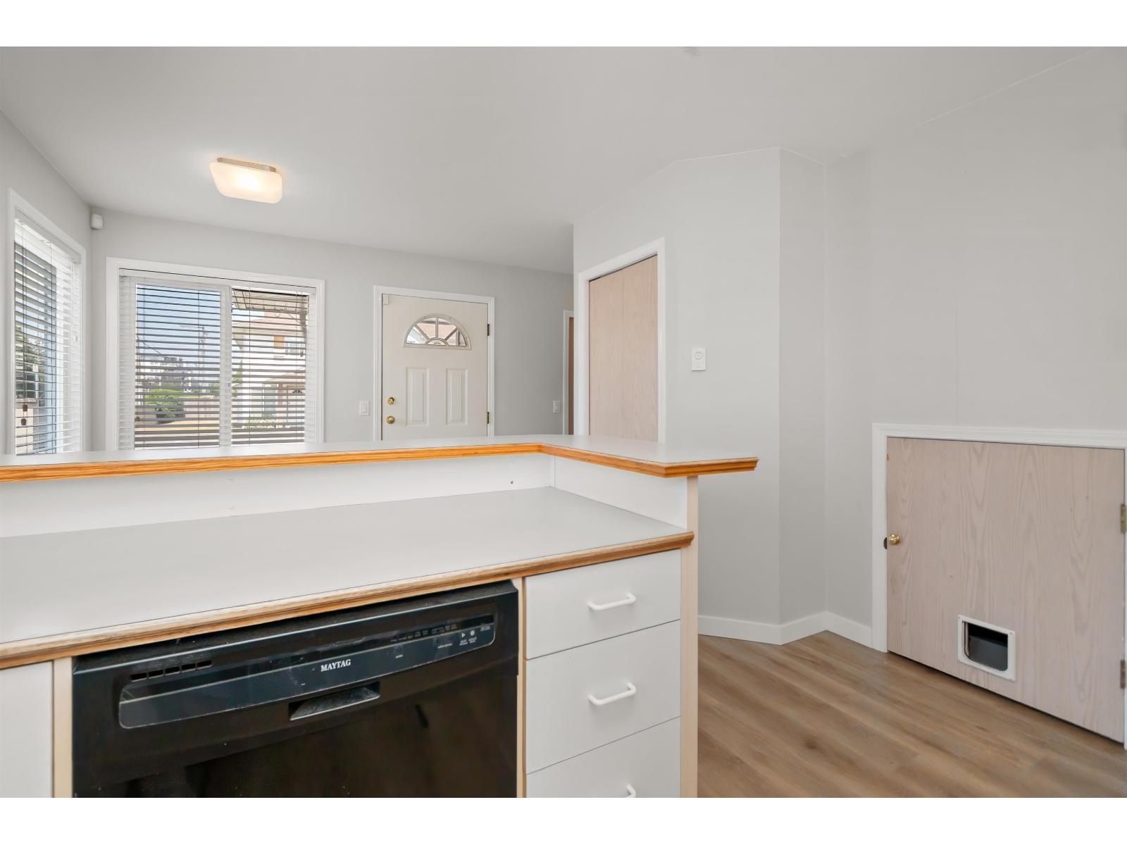 9206 Corbould Street #1 Property Photo 7