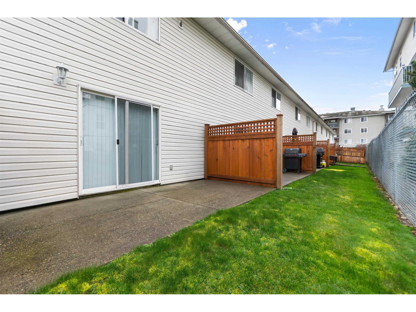 9206 Corbould Street #1 Property Photo 26