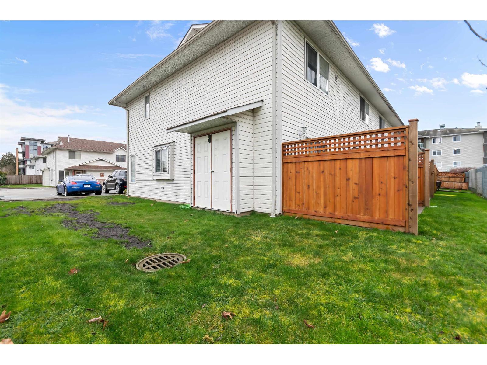 9206 Corbould Street #1 Property Photo 28