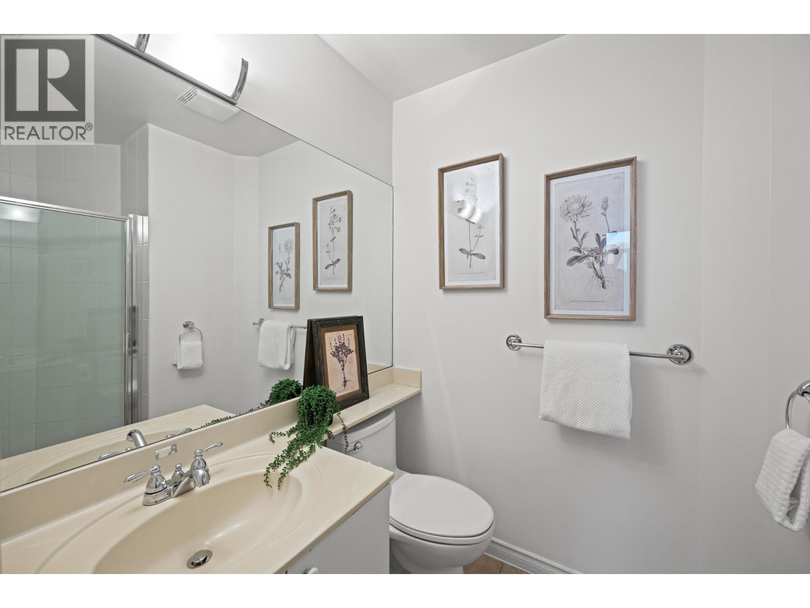 2102 10 Laguna Court Property Photo 26