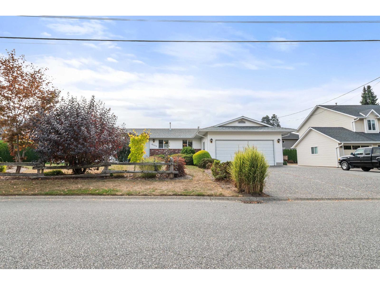46634 Elliott Avenue Property Photo 1