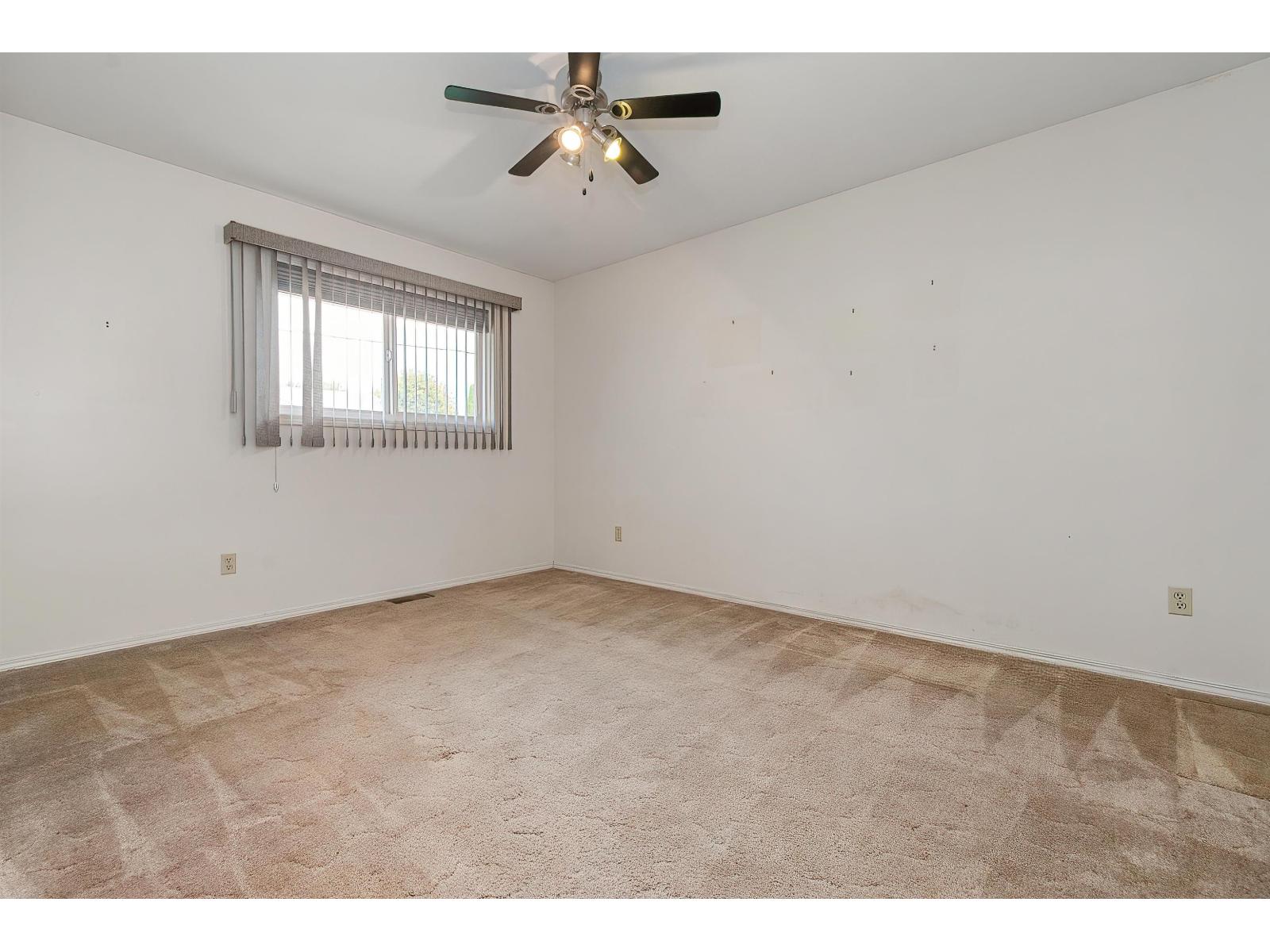 46634 Elliott Avenue Property Photo 29