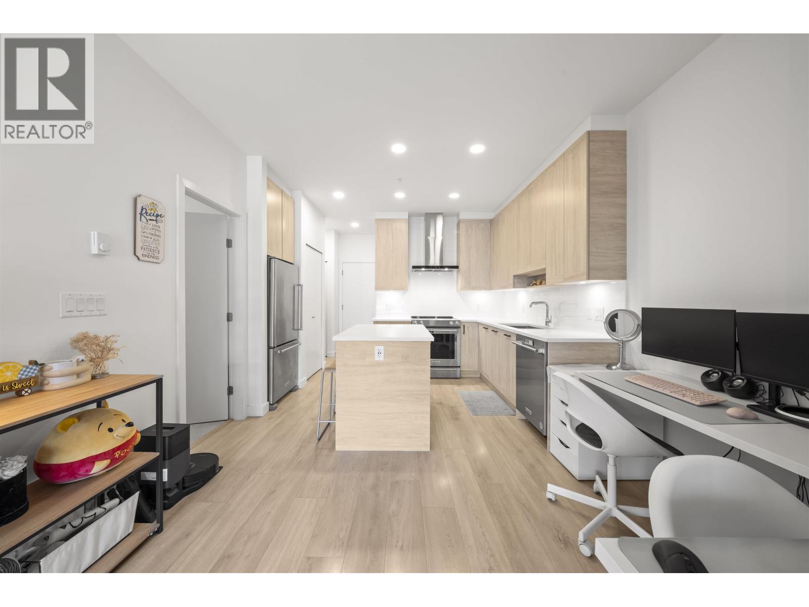 507 7579 16th Street Property Photo 10