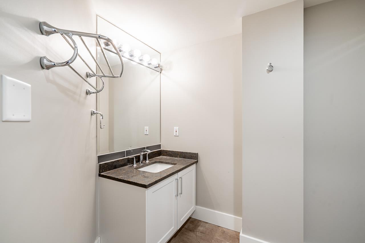 506 15466 North Bluff Road Property Photo 36