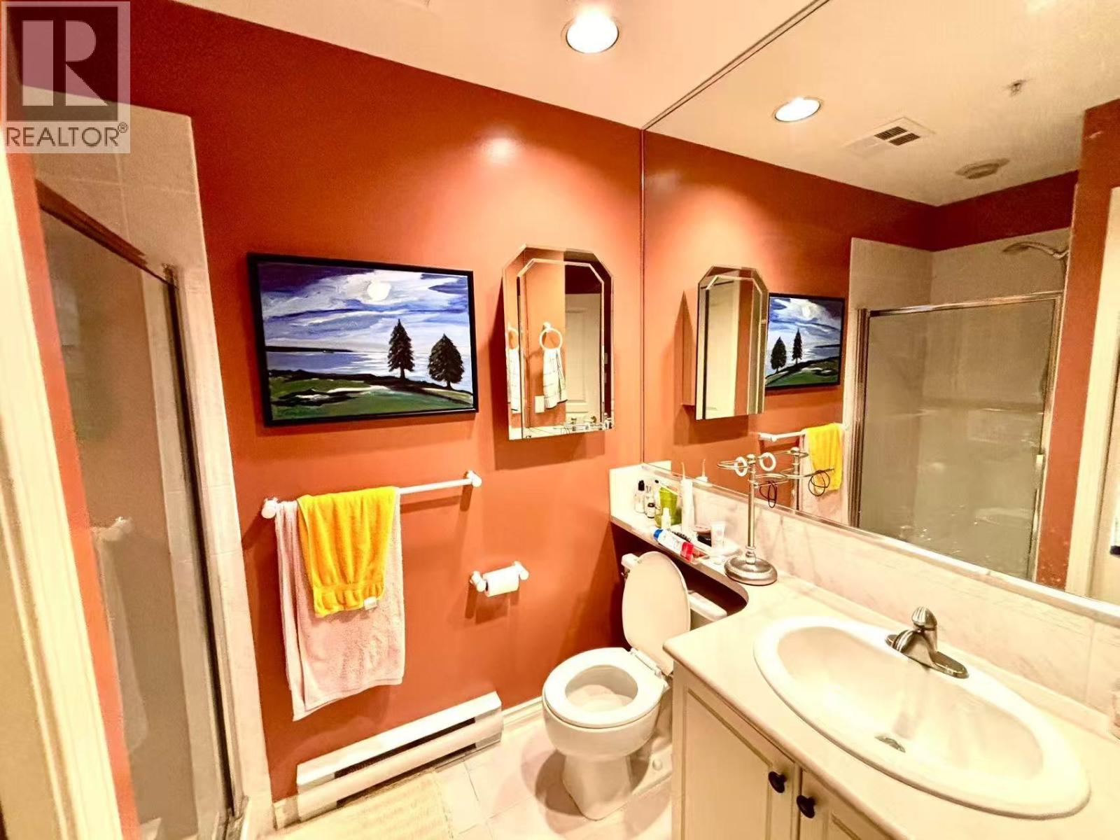 209 5670 Hampton Place Property Photo 8