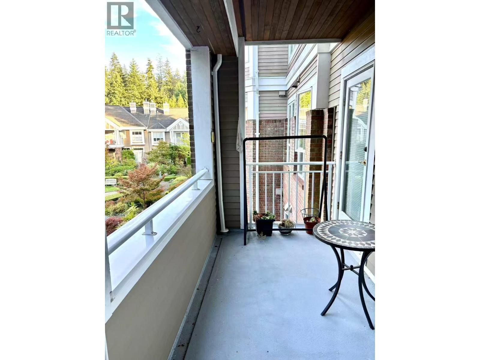 209 5670 Hampton Place Property Photo 10