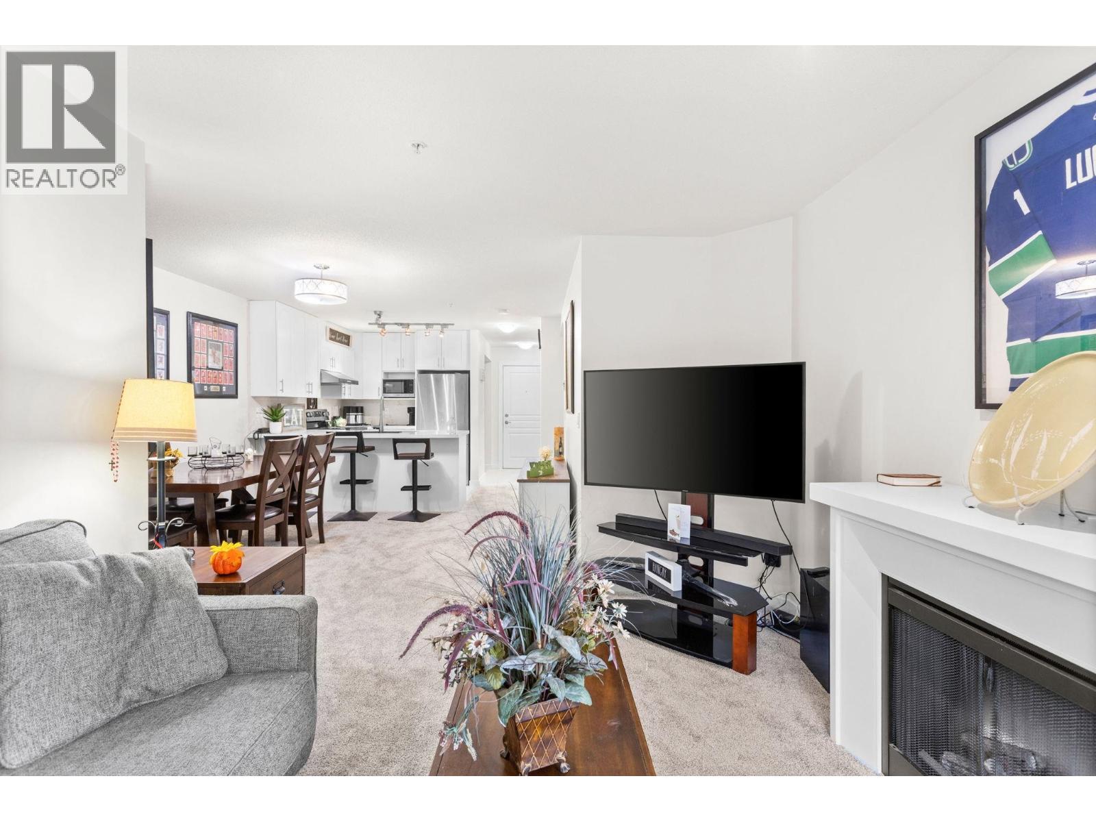 210 4768 Brentwood Drive Property Photo 10