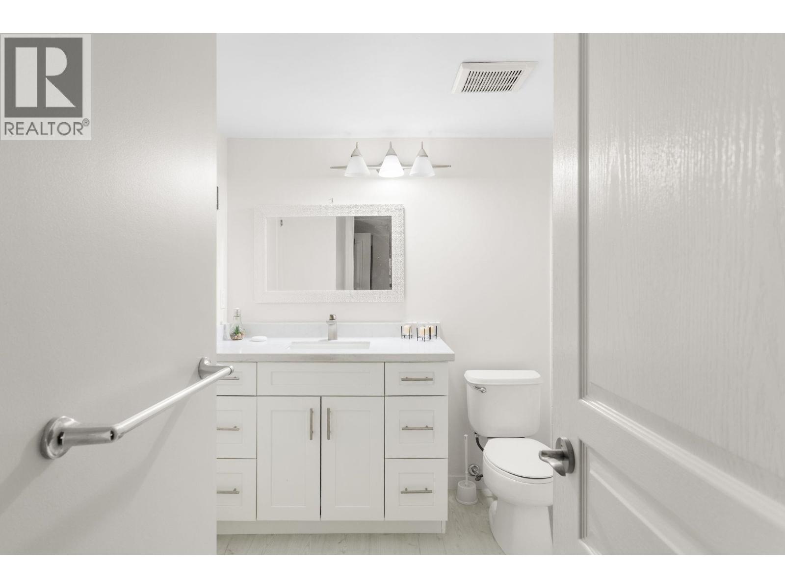 210 4768 Brentwood Drive Property Photo 19