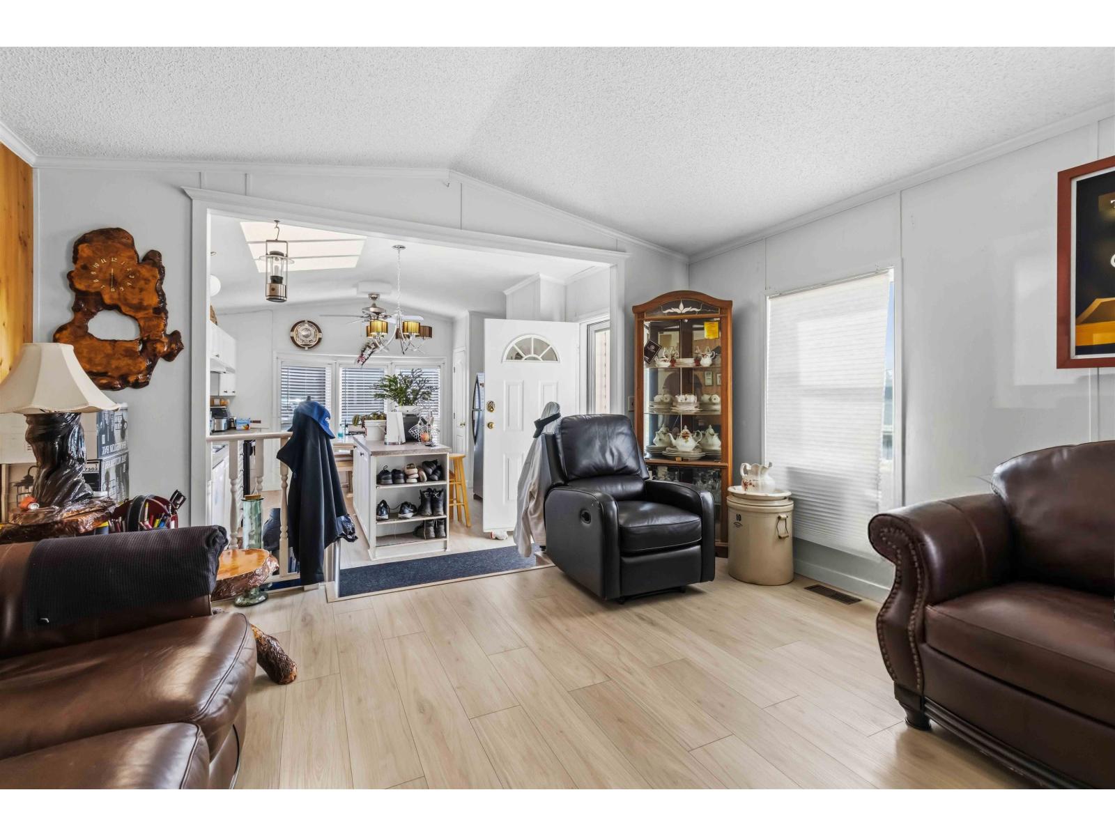 5742 Unsworth Road #74 Property Photo 11