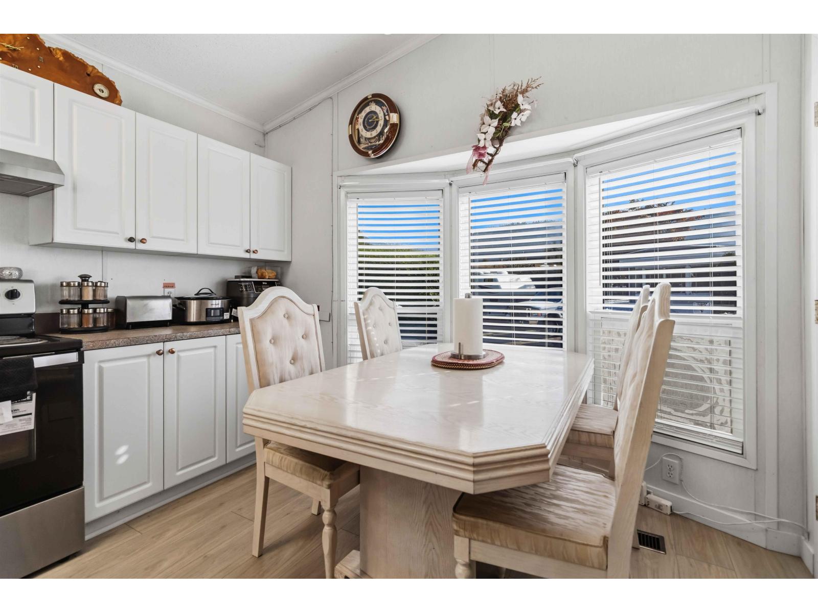 5742 Unsworth Road #74 Property Photo 17