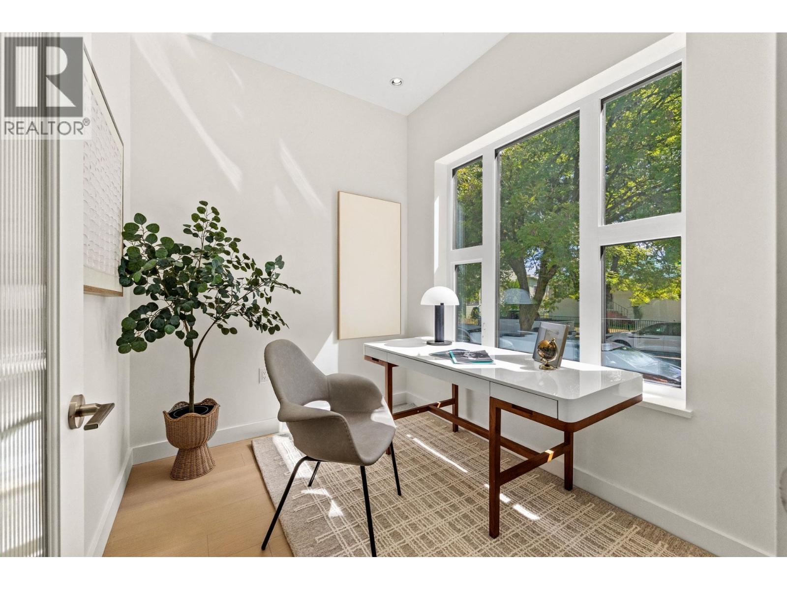 5079 Elgin Street Property Photo 2