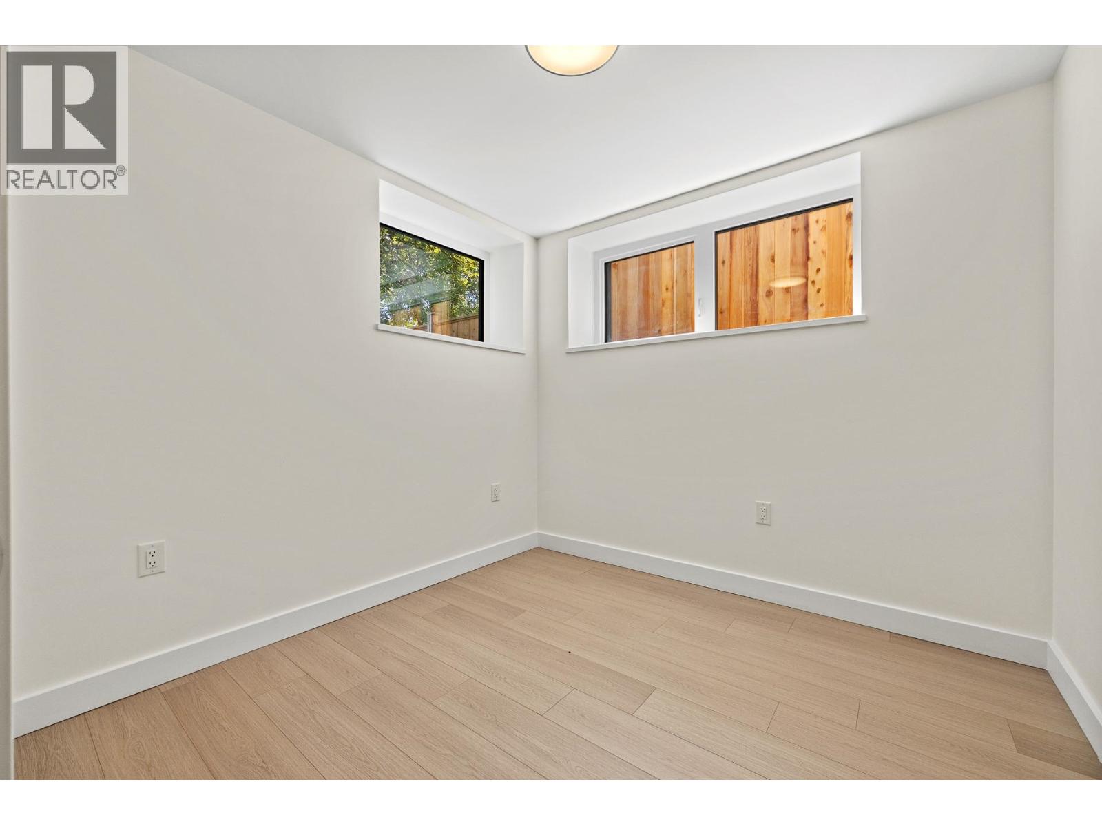 5079 Elgin Street Property Photo 25