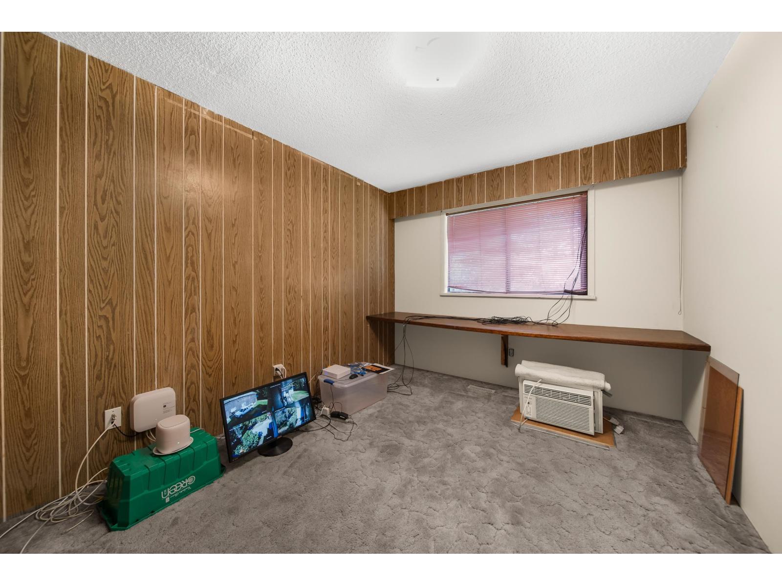 3620 256 Street Property Photo 24