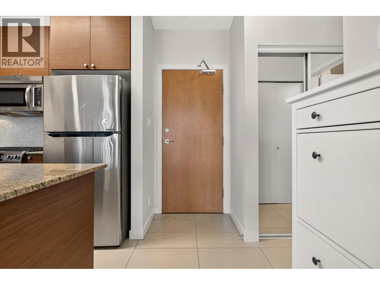 1503 400 Capilano Road Property Photo 3