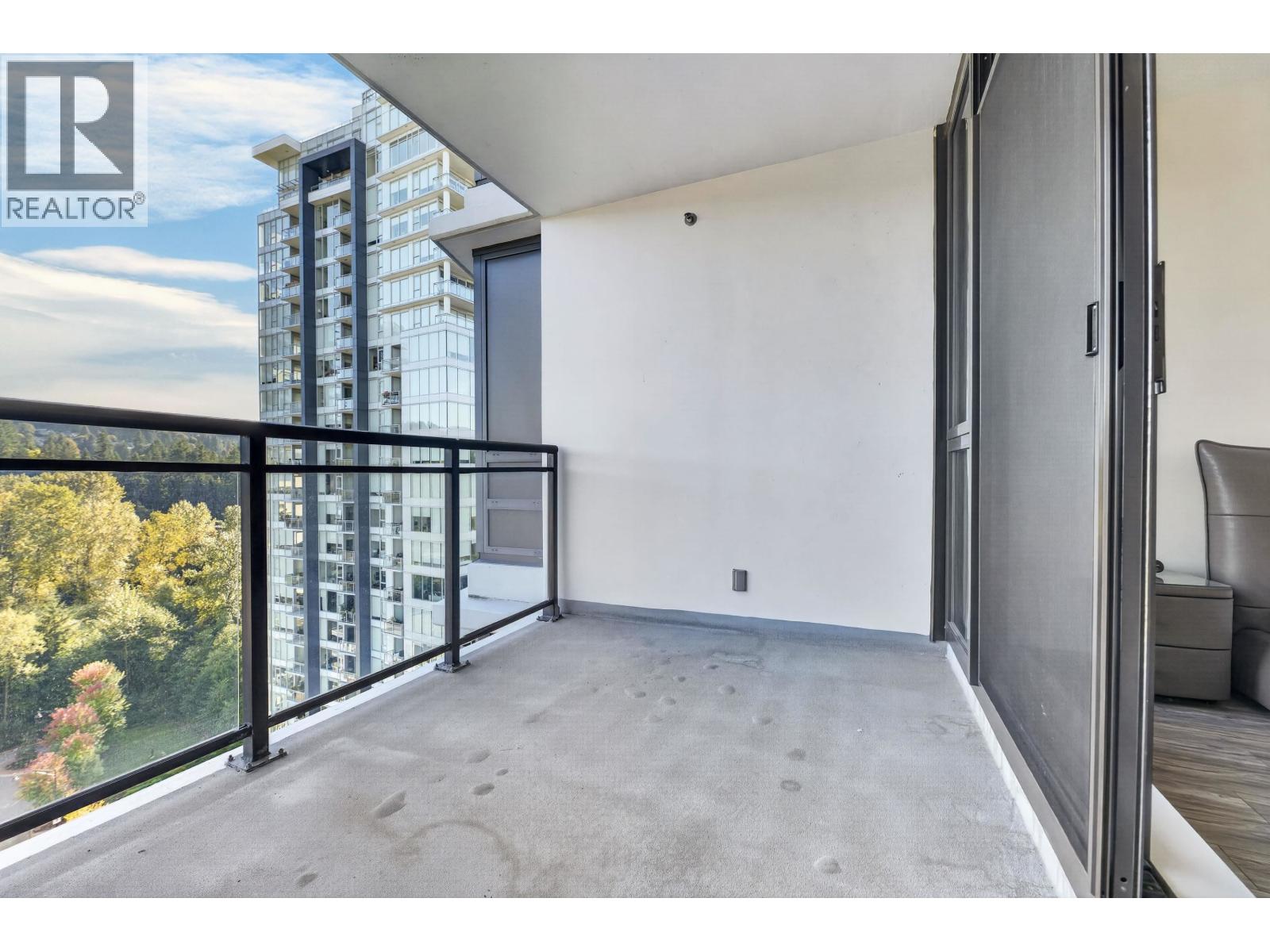 1503 400 Capilano Road Property Photo 25