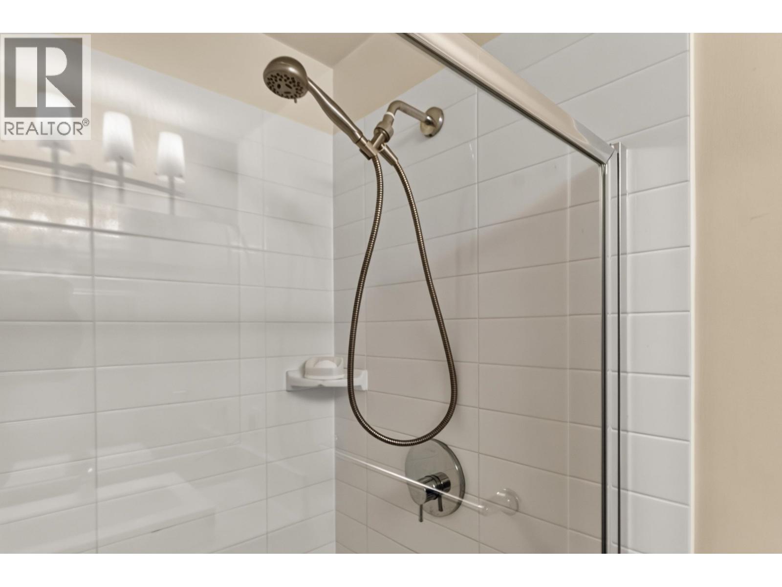 1503 400 Capilano Road Property Photo 31