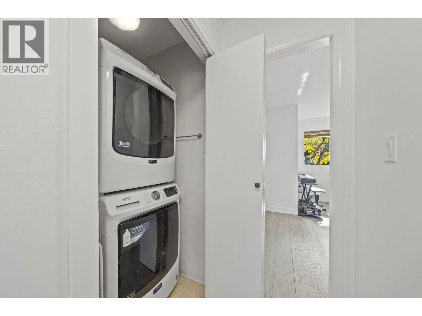 112 2211 No. 4 Road Property Photo 10