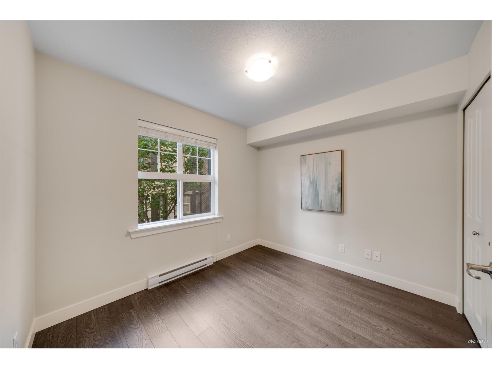 12 2469 164 Street Property Photo 2