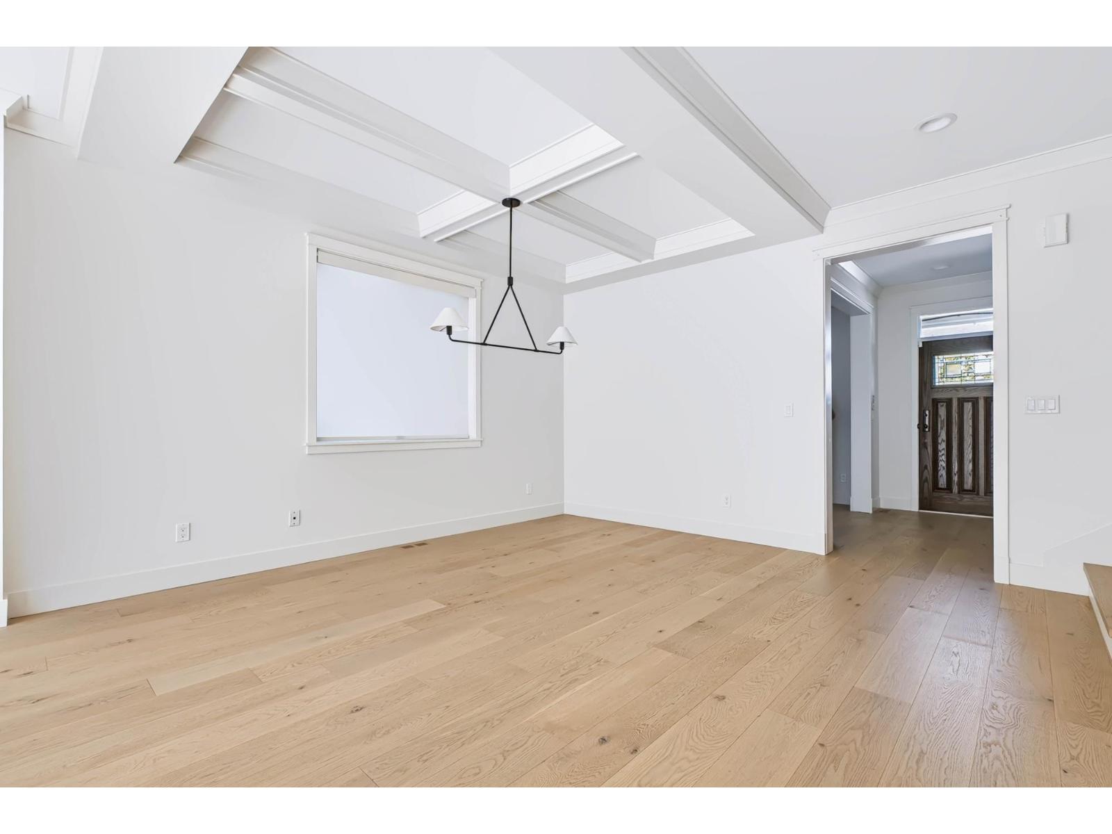 17294 0b Avenue Property Photo 20