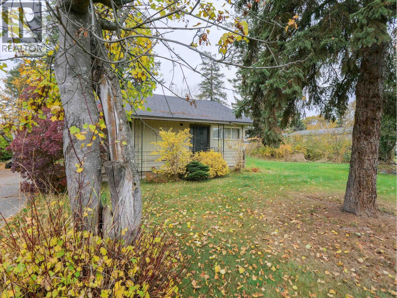 629 Wilson Street Property Photo 4