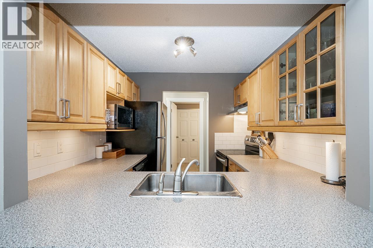 157 5421 10 Avenue Property Photo 12