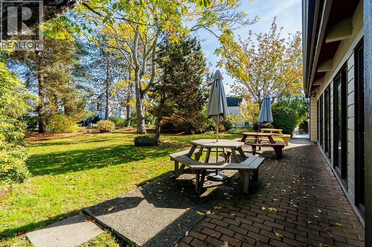 157 5421 10 Avenue Property Photo 32
