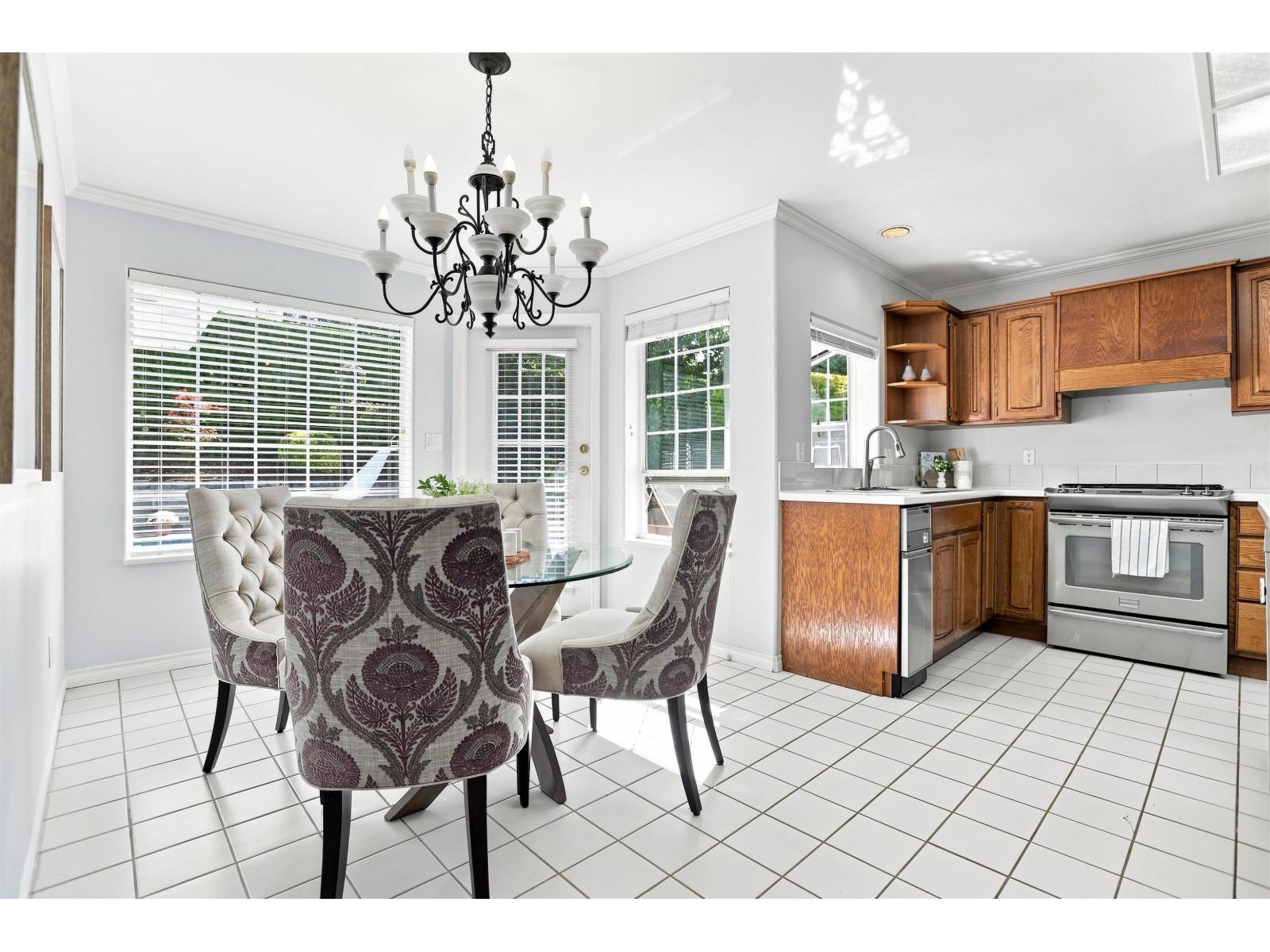 7842 108 Street Property Photo 11