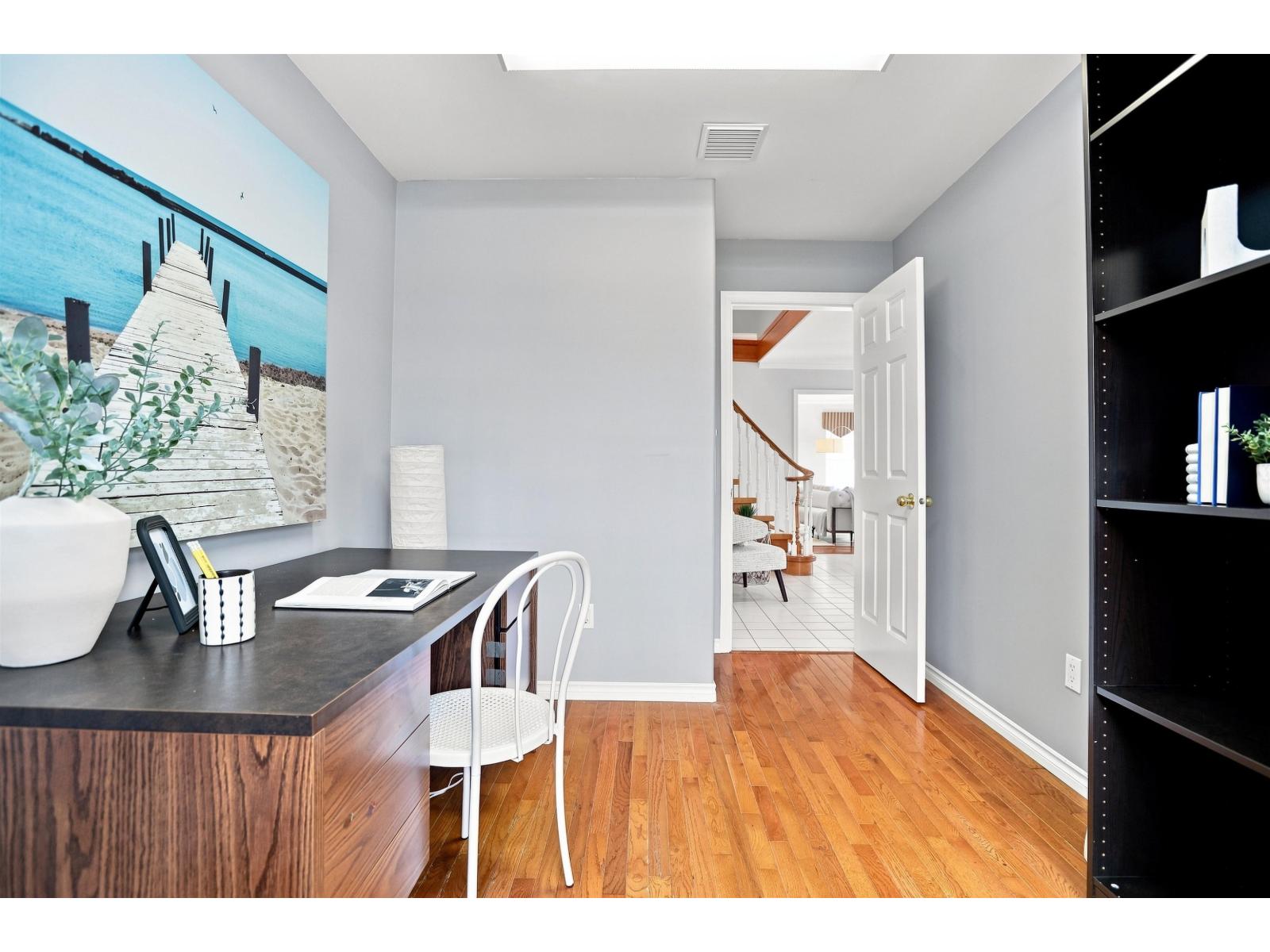 7842 108 Street Property Photo 14
