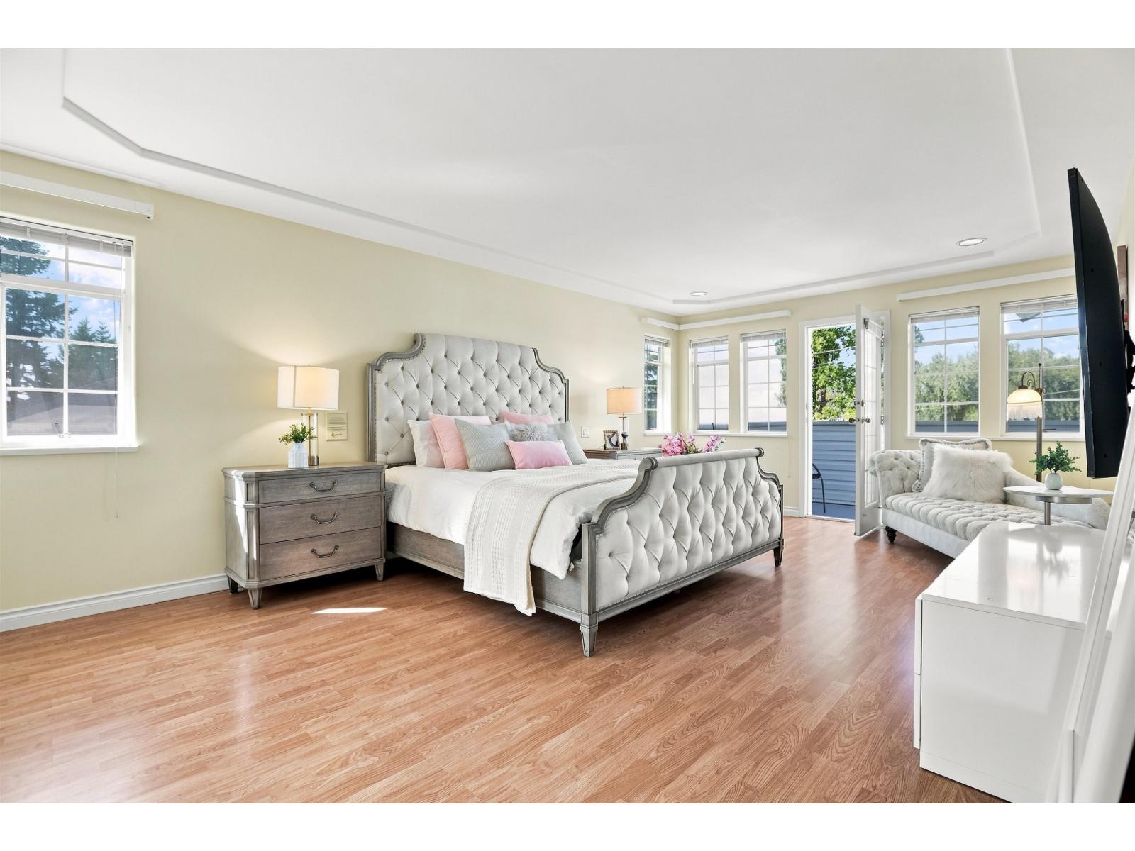 7842 108 Street Property Photo 16