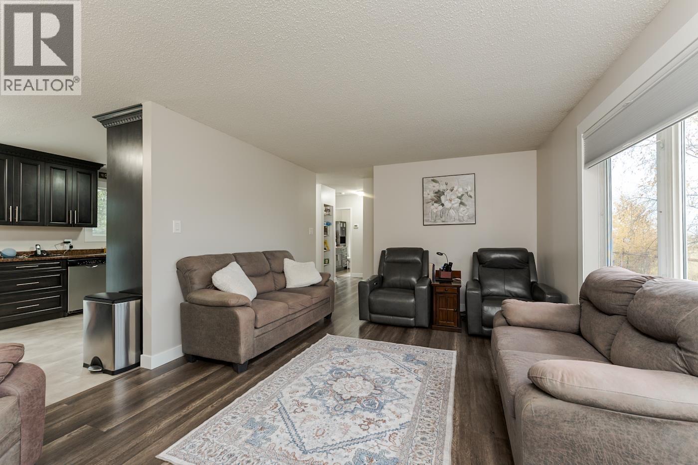 10315 W 16 Highway Property Photo 15