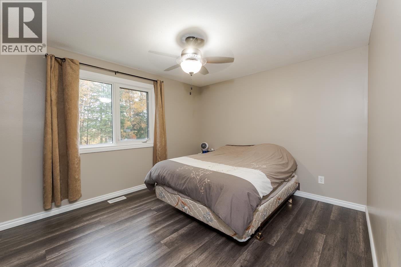 10315 W 16 Highway Property Photo 19