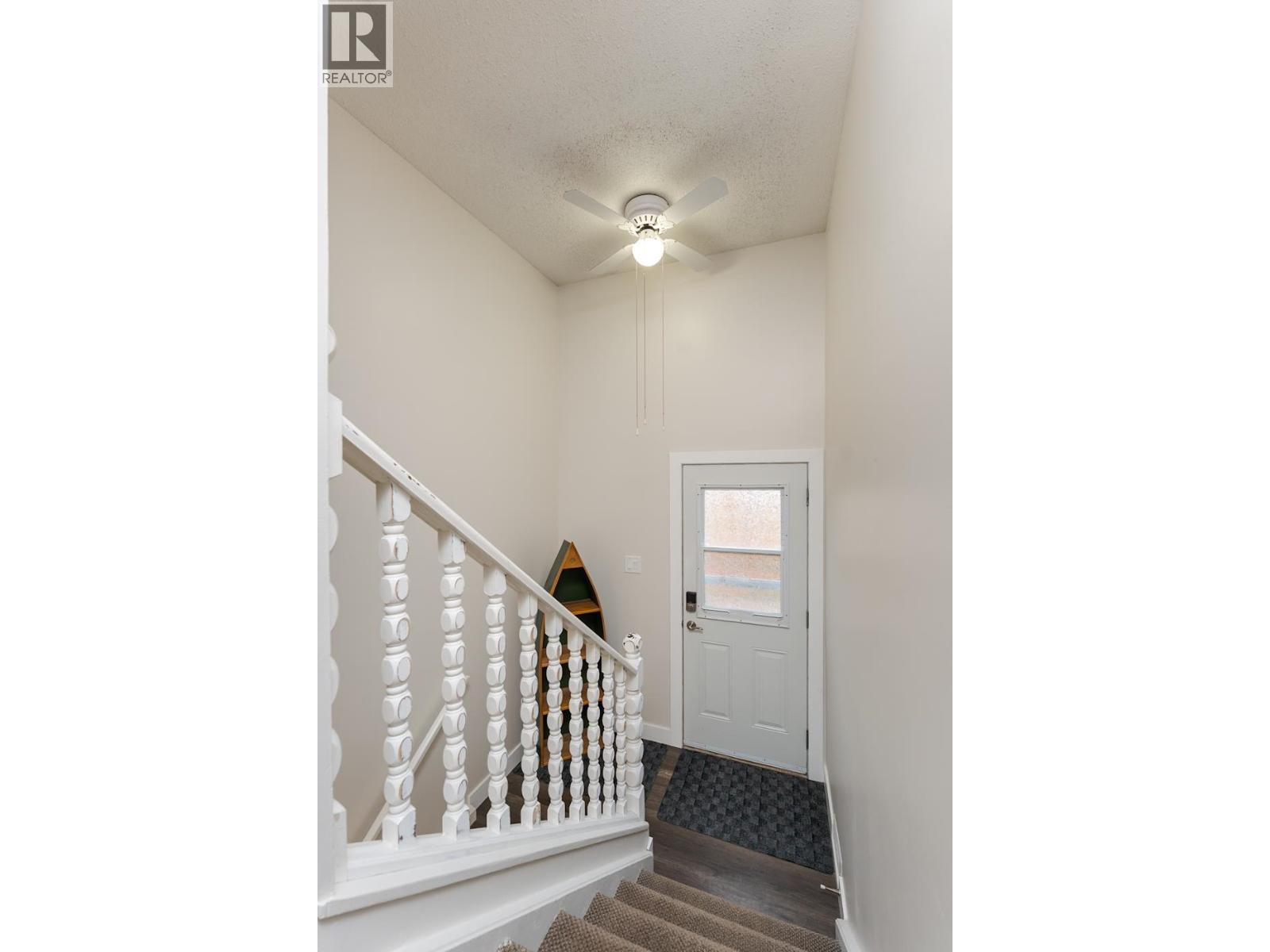 10315 W 16 Highway Property Photo 22