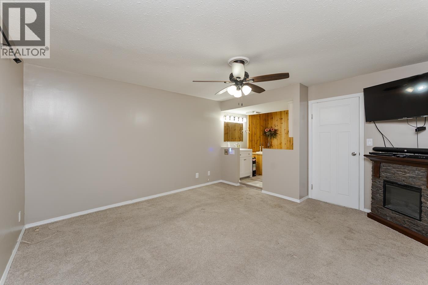 10315 W 16 Highway Property Photo 29