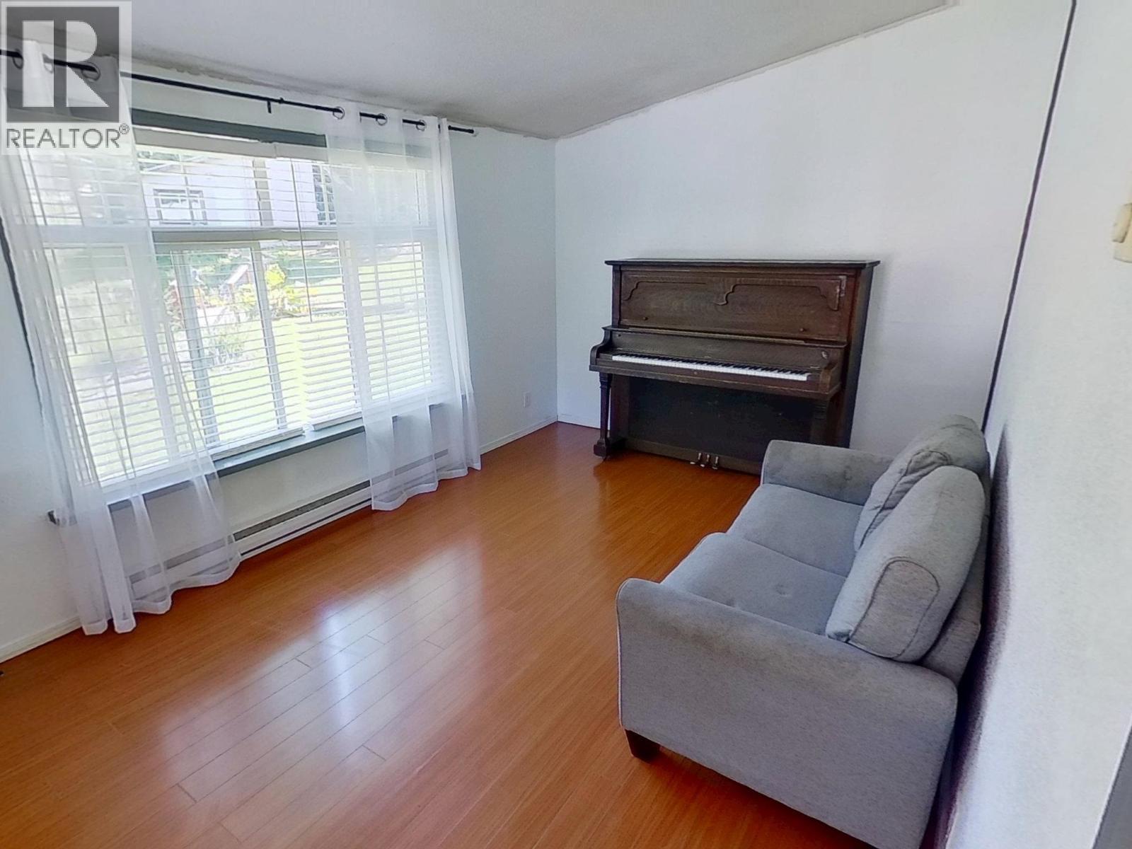 3994 Caravelle Road Property Photo 10