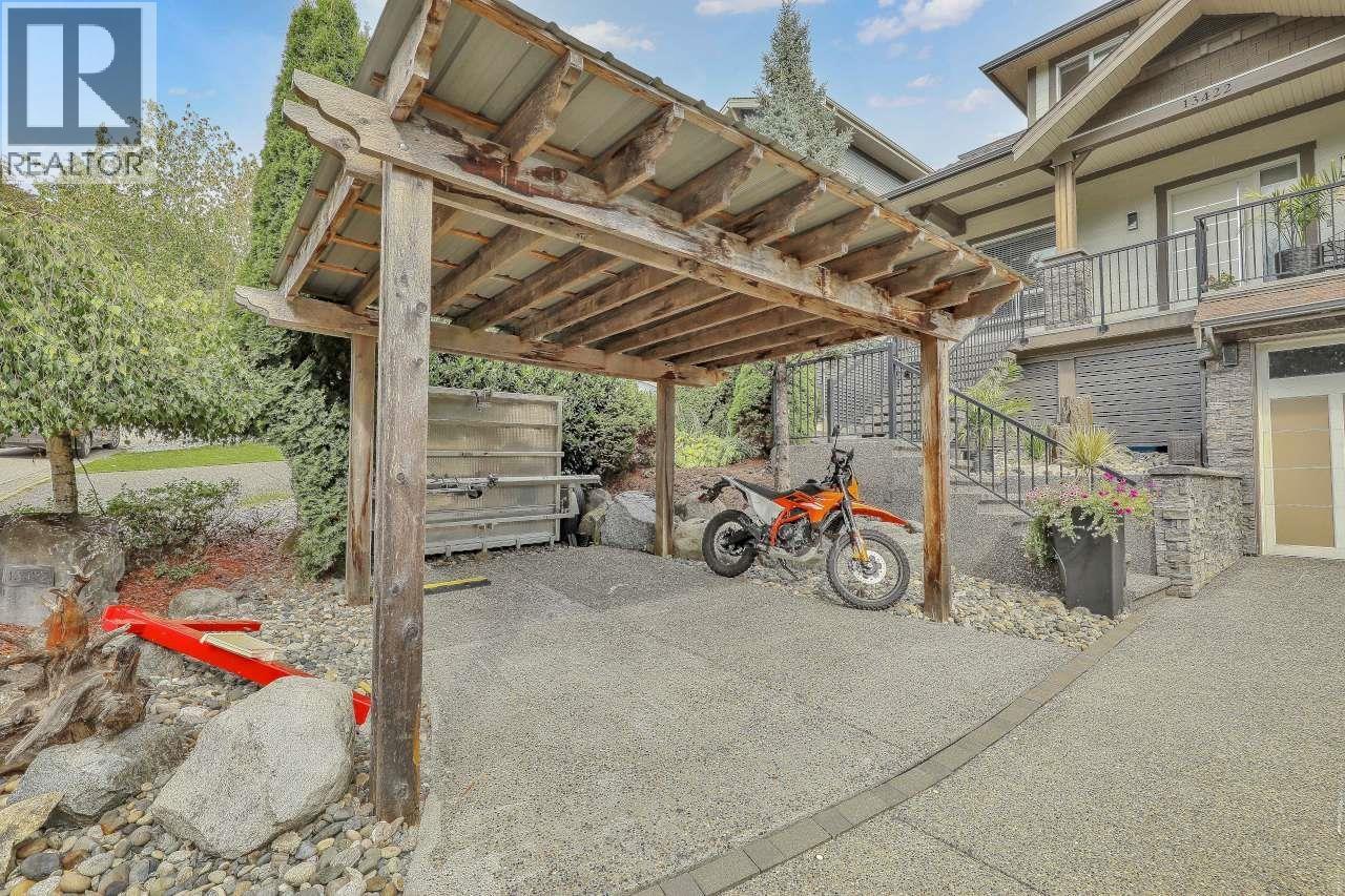 13422 235 Street Property Photo 4