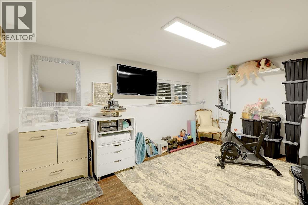 13422 235 Street Property Photo 28