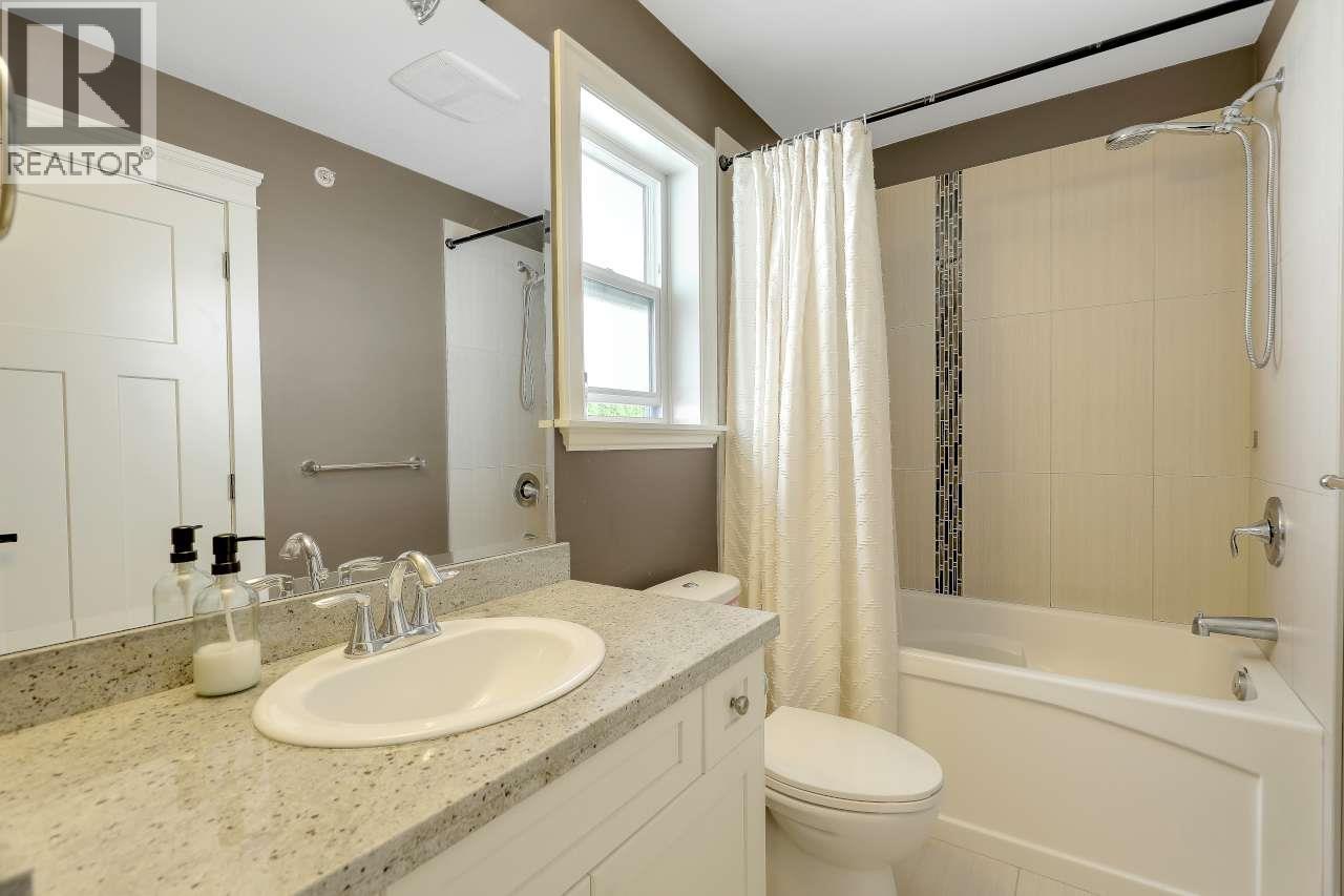 13422 235 Street Property Photo 30
