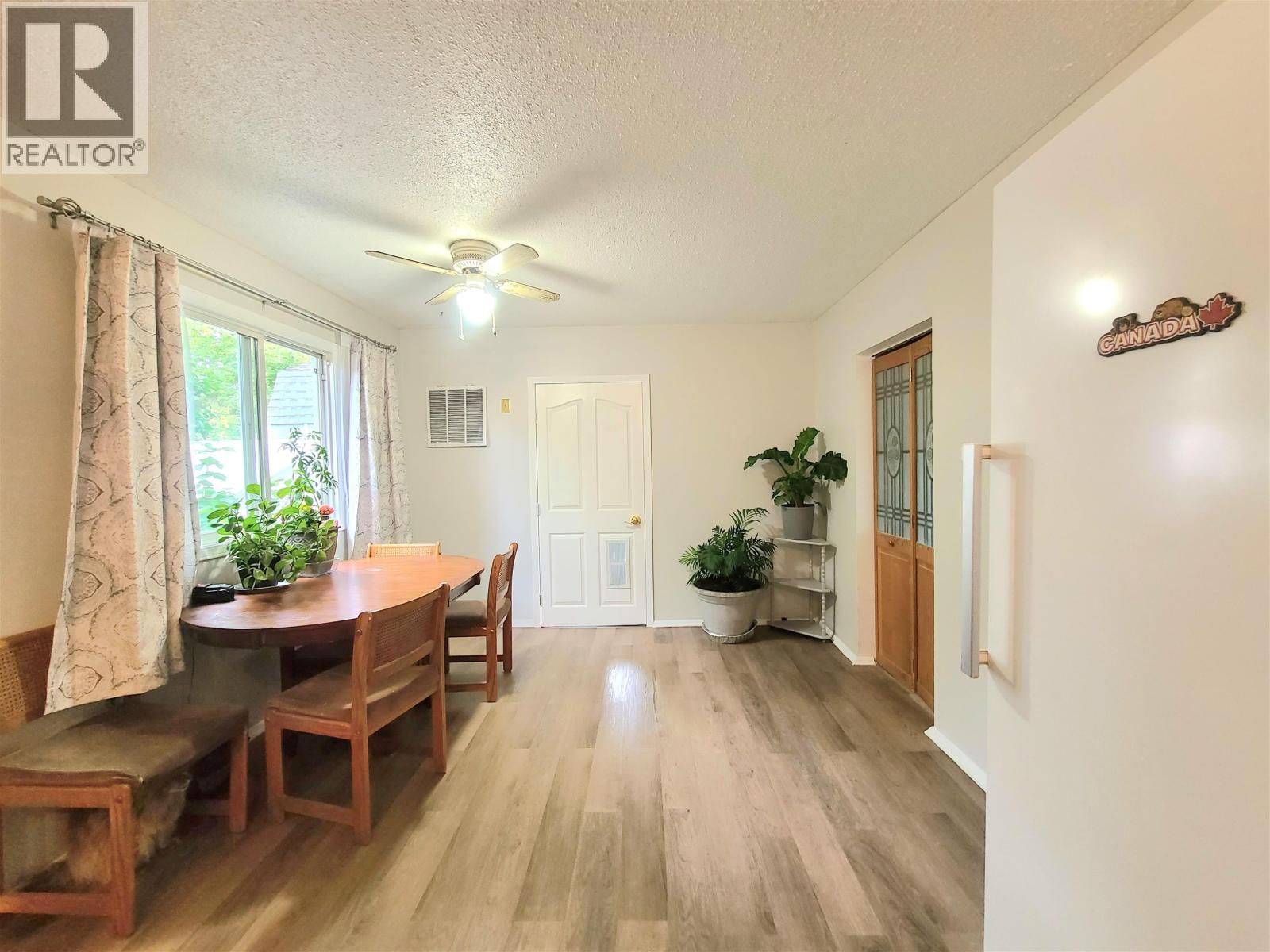 1385 Milburn Avenue Property Photo 11