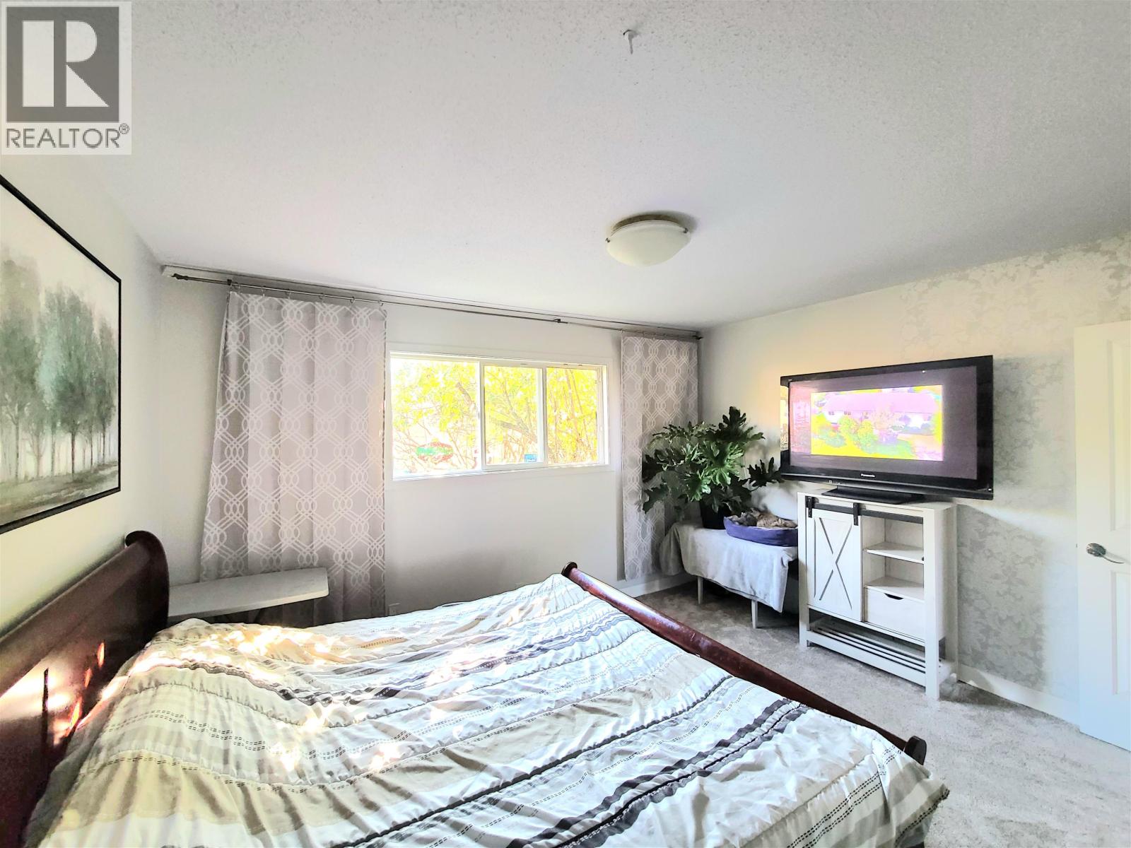 1385 Milburn Avenue Property Photo 15
